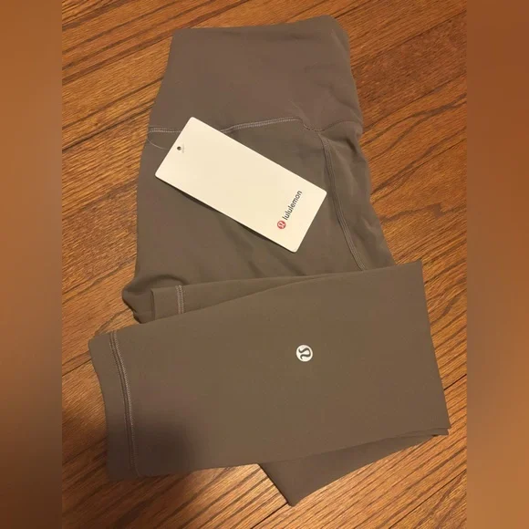 Lululemon Wunder Train HR Crop 23" NOMD Size 4 - Picture 4 of 7